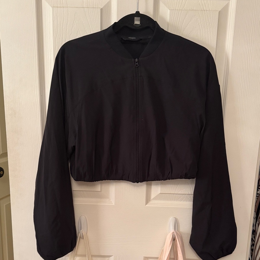 ALO Yoga Black Cropped Bomber Jacket